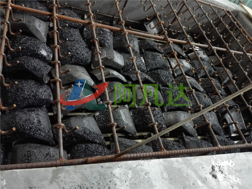 工件使用91免费短视频脱漆现场照片